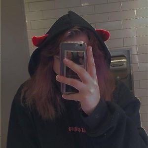 Meet your Posher, Marissa